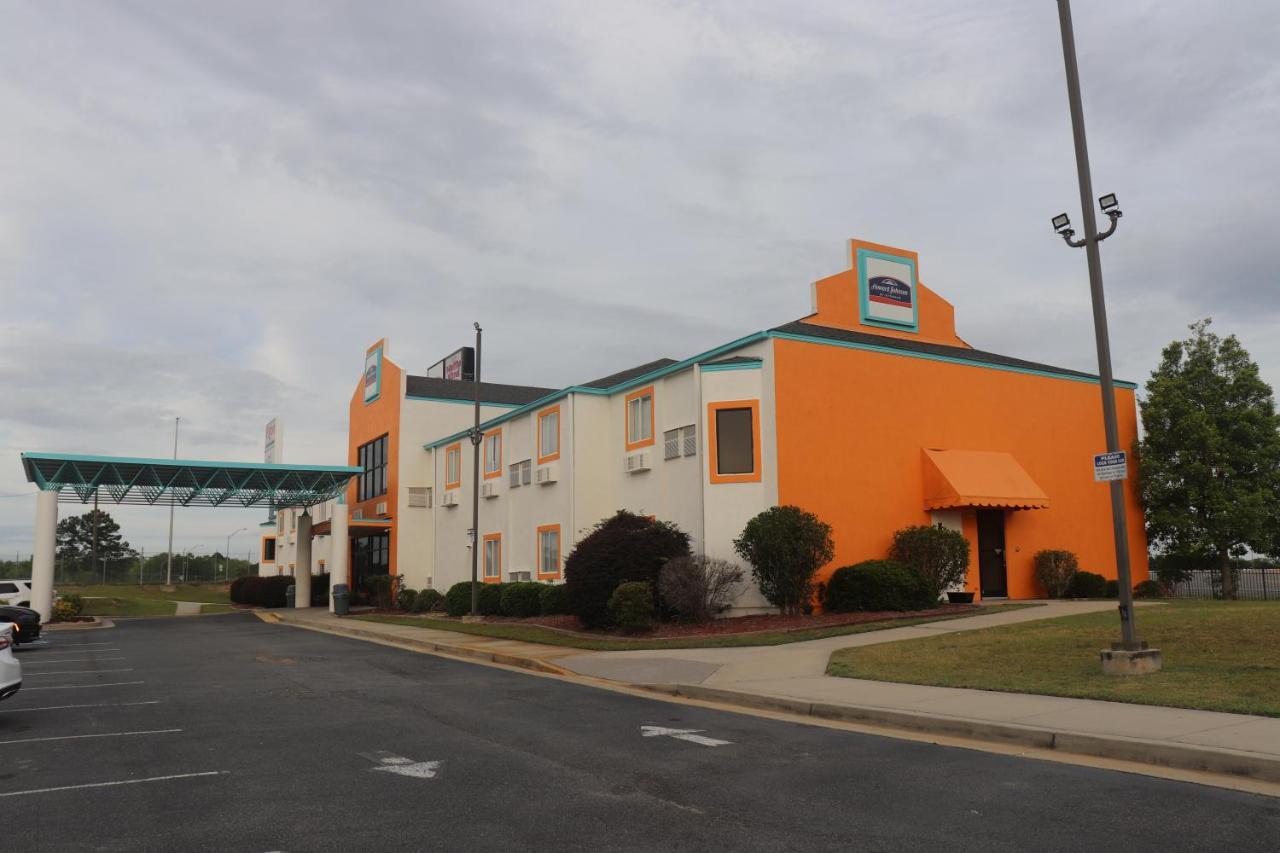 Howard Johnson By Wyndham Tifton Ga I-75 Exterior photo